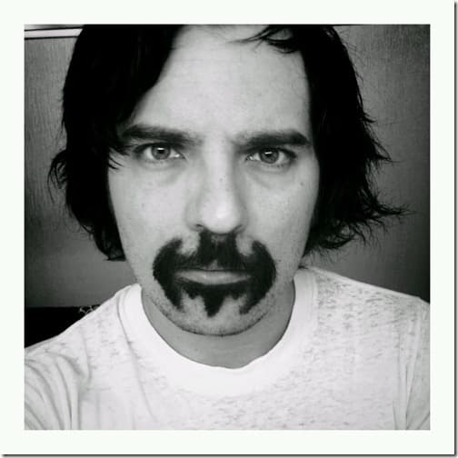 bati mostacho thumb